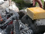 Oha, ein Raclette am offenen Feuer